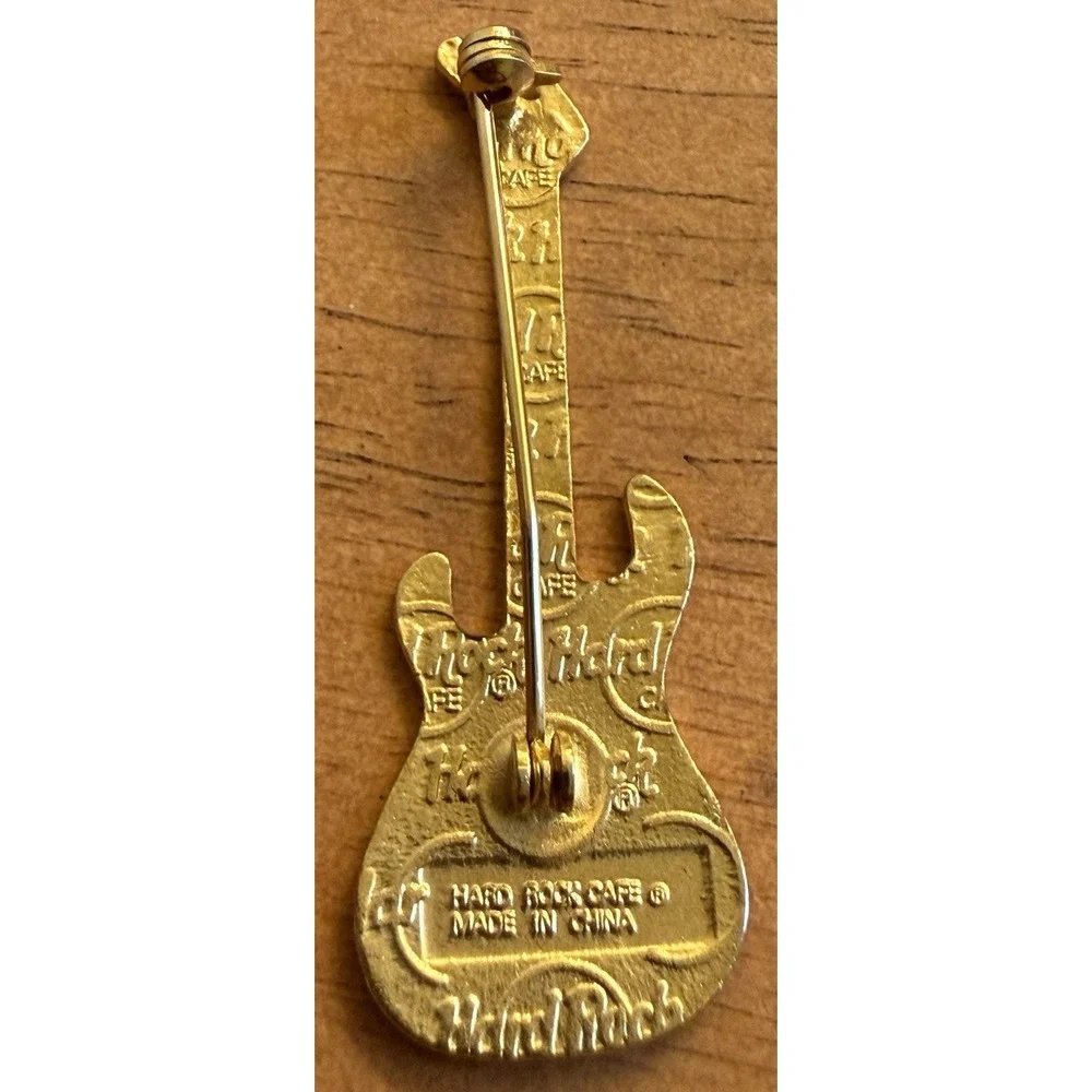 Hard Rock Cafe Los Angeles - Eddie‎ Van Halen Red Kramer Guitar Pin - HRC Back